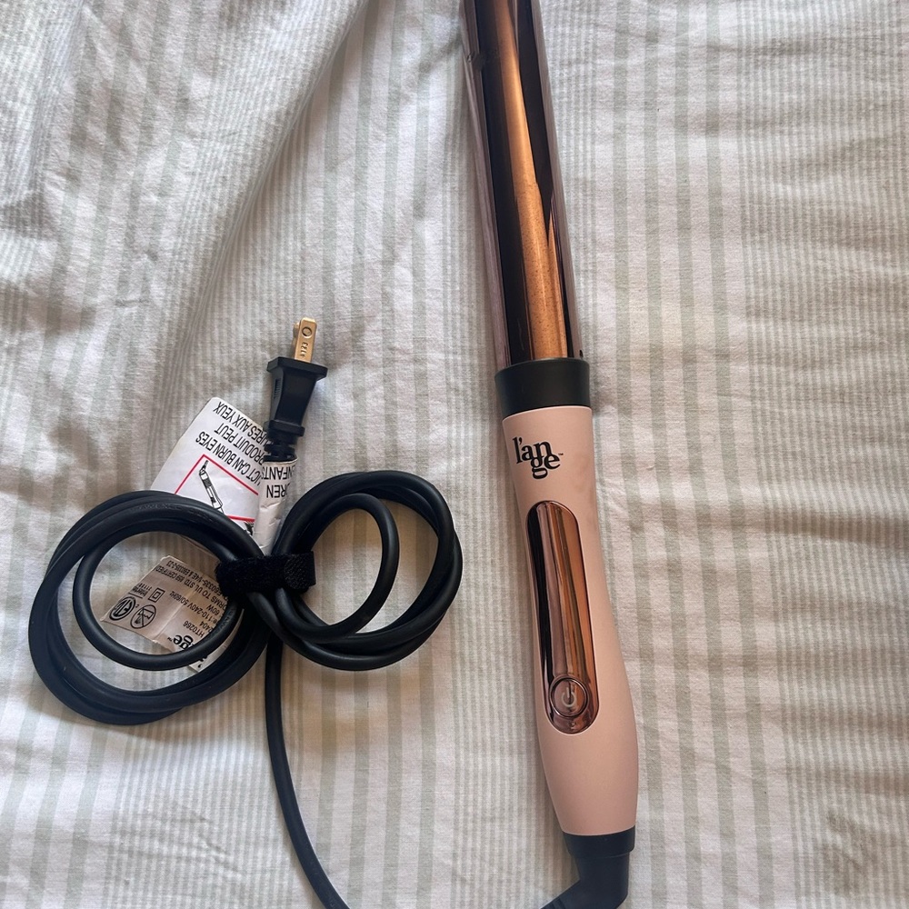 Effortless Pink and Black Hair Styling Tools